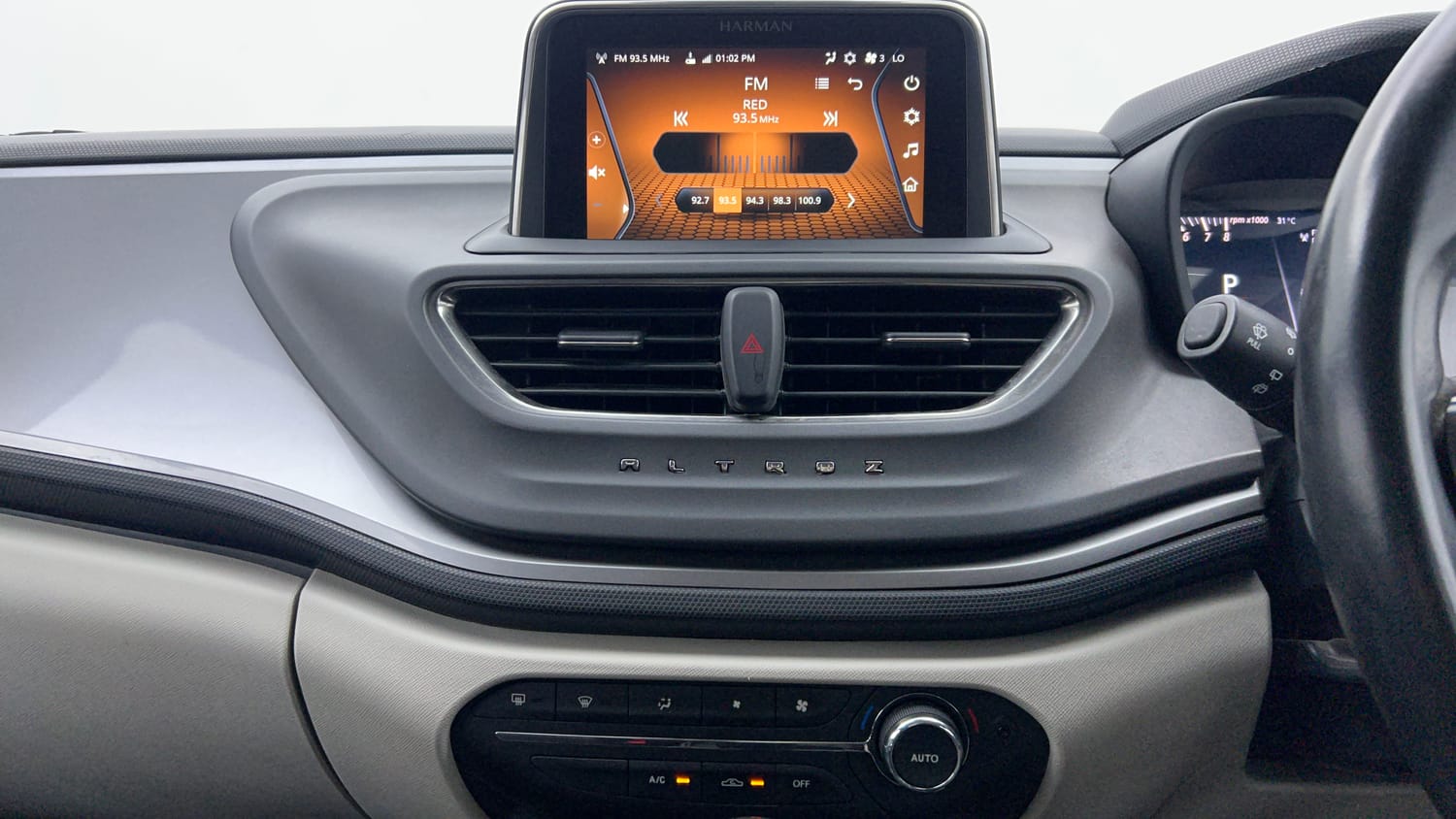 Used 2023 Tata Altroz XZA Petrol Petrol Automatic interior MUSIC SYSTEM & AC CONTROL VIEW