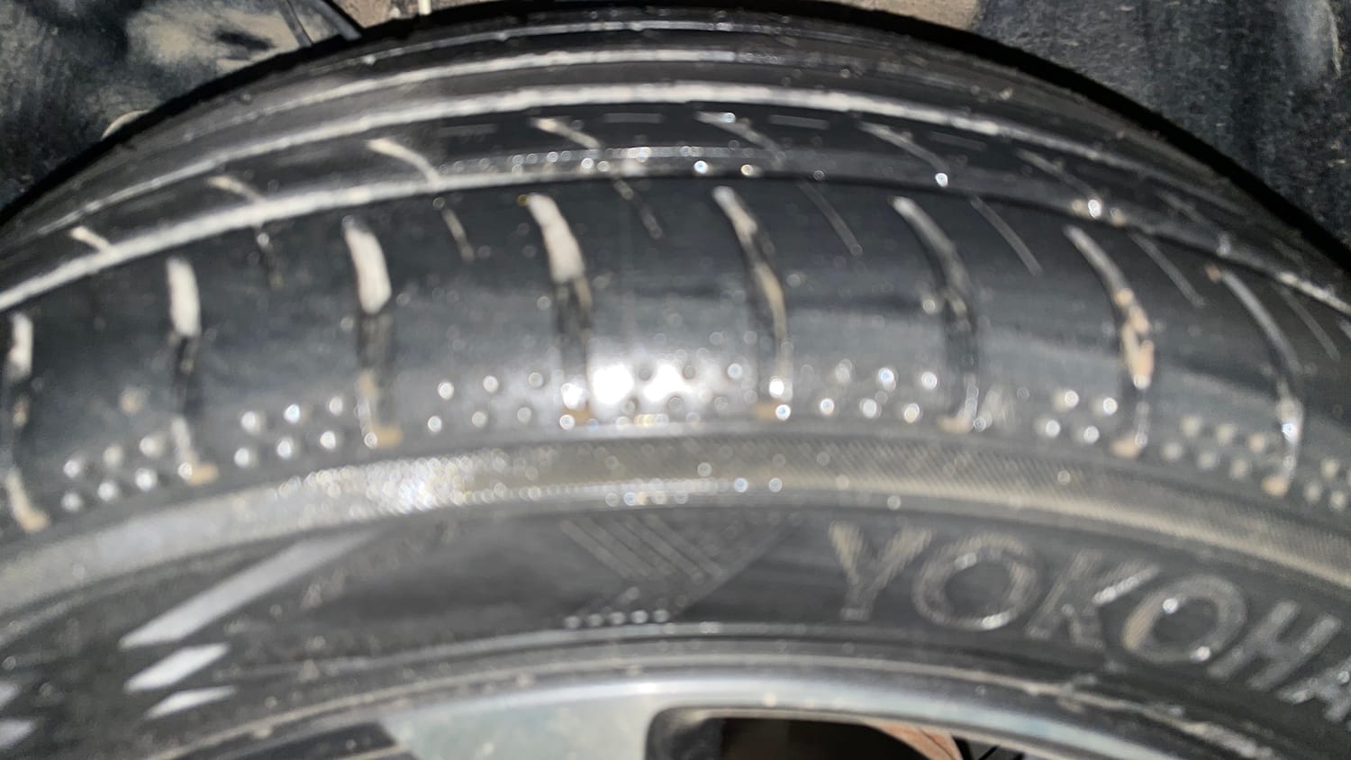 Used 2023 Tata Tiago XZ Plus Petrol Manual tyres LEFT FRONT TYRE TREAD VIEW