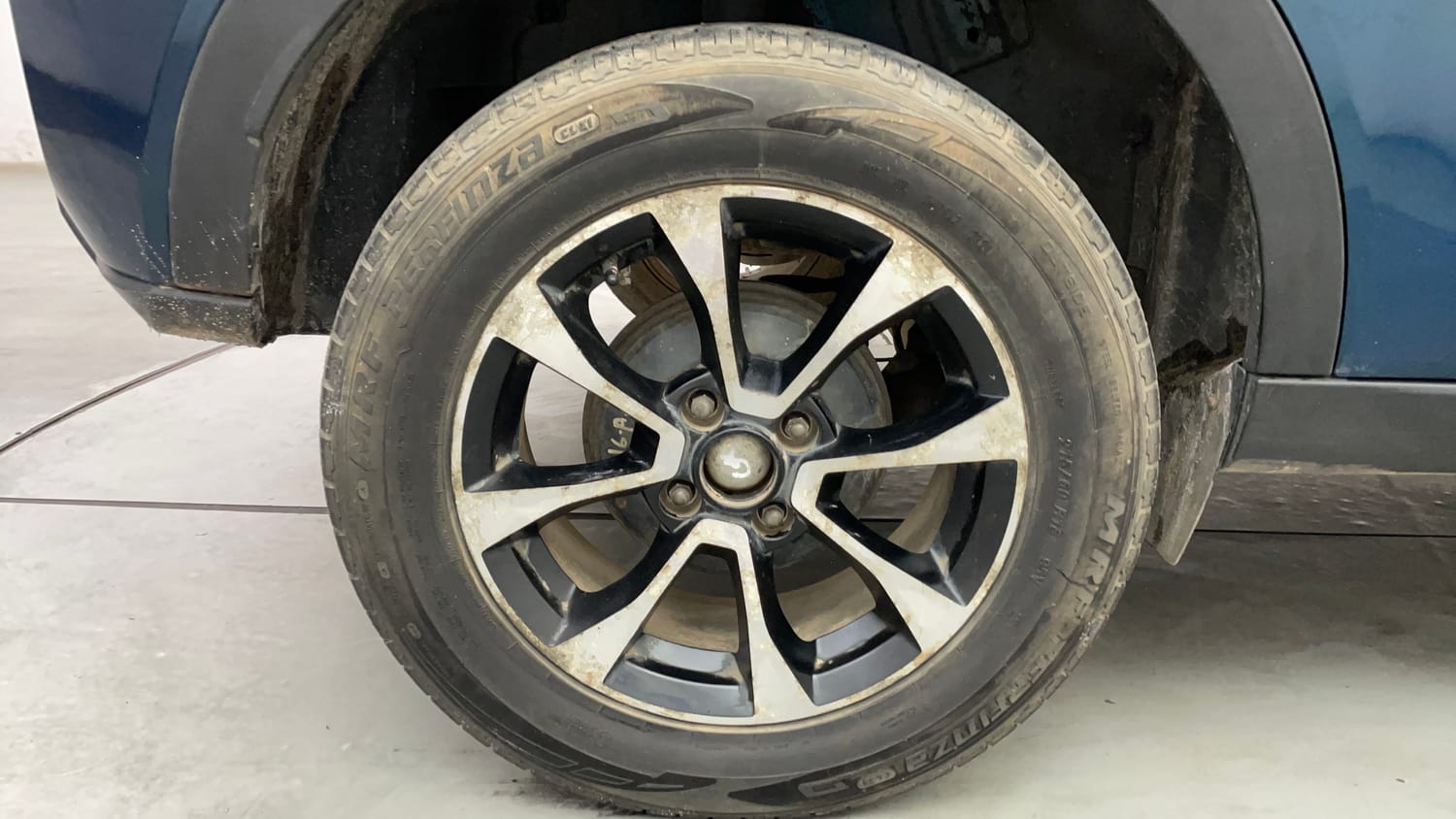 Used 2021 Tata Nexon EV XZ Plus Electric Automatic tyres RIGHT REAR TYRE RIM VIEW
