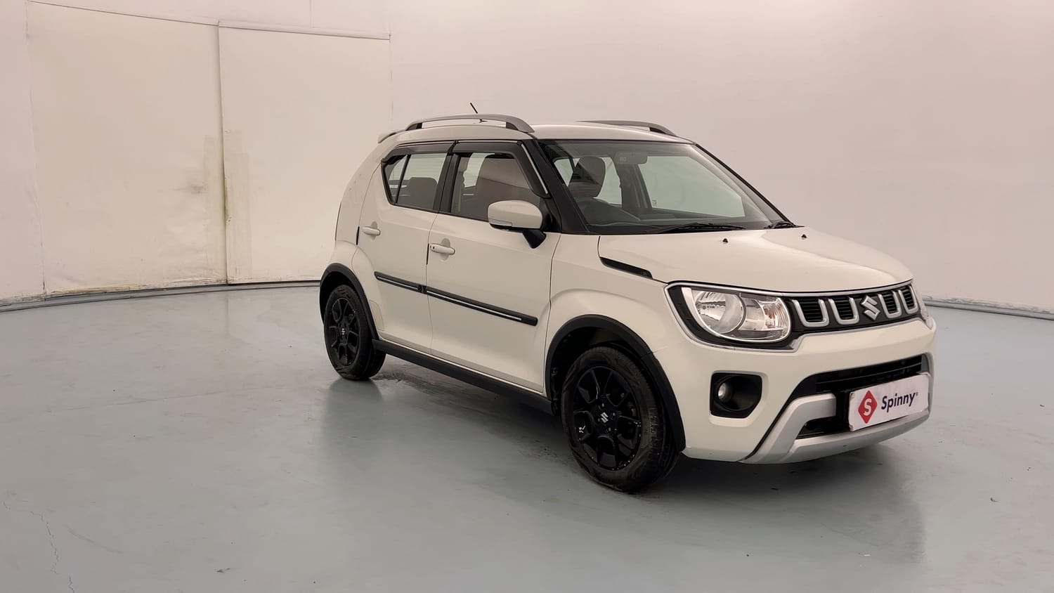 Used 2021 Maruti Suzuki Ignis Alpha 1.2 MT Petrol Manual exterior RIGHT FRONT CORNER VIEW