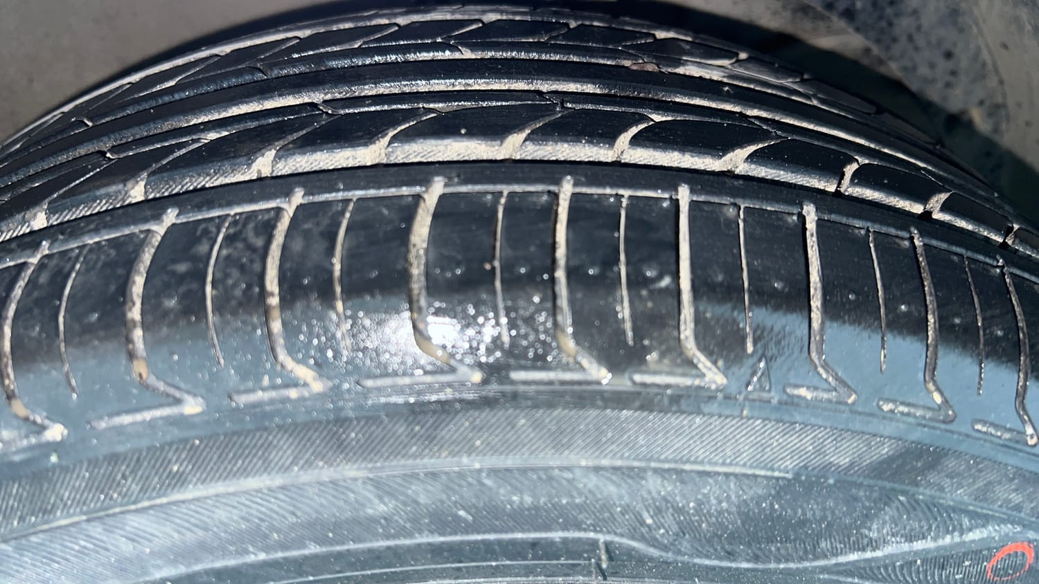 Used 2018 Maruti Suzuki Baleno Delta 1.2 Petrol Manual tyres RIGHT FRONT TYRE TREAD VIEW