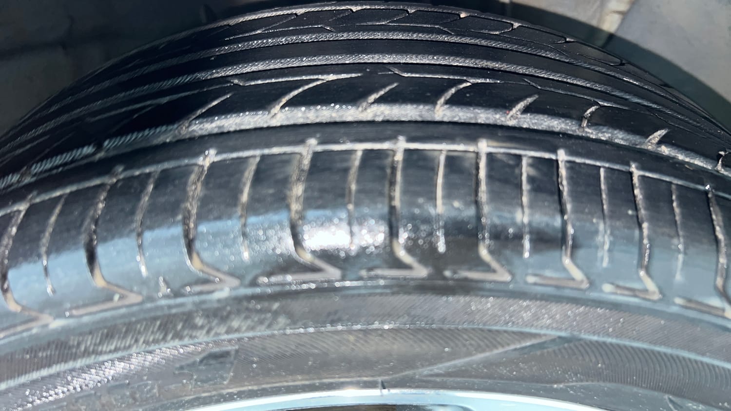 Used 2019 Hyundai Verna SX 1.6 VTVT Petrol Manual tyres RIGHT FRONT TYRE TREAD VIEW