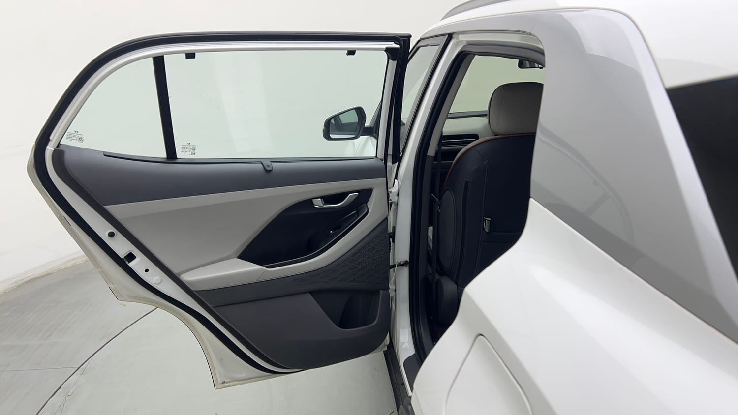Used 2024 Hyundai Creta 1.5 CRDi Diesel MT DSL S(O) Diesel Manual interior LEFT REAR DOOR OPEN VIEW