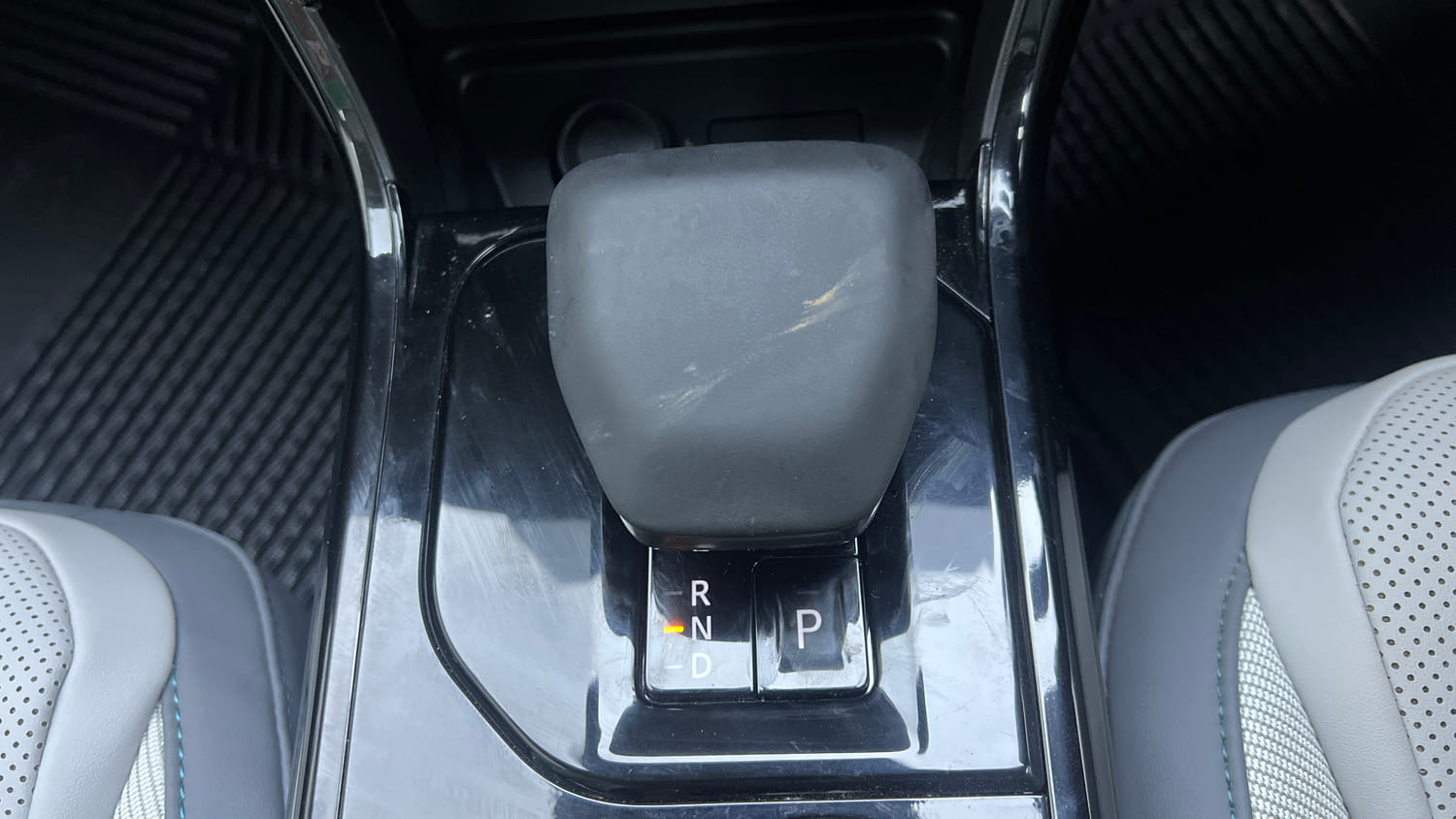 Used 2026 Tata Curvv EV Empowered X 55 Electric Automatic interior GEAR  KNOB VIEW
