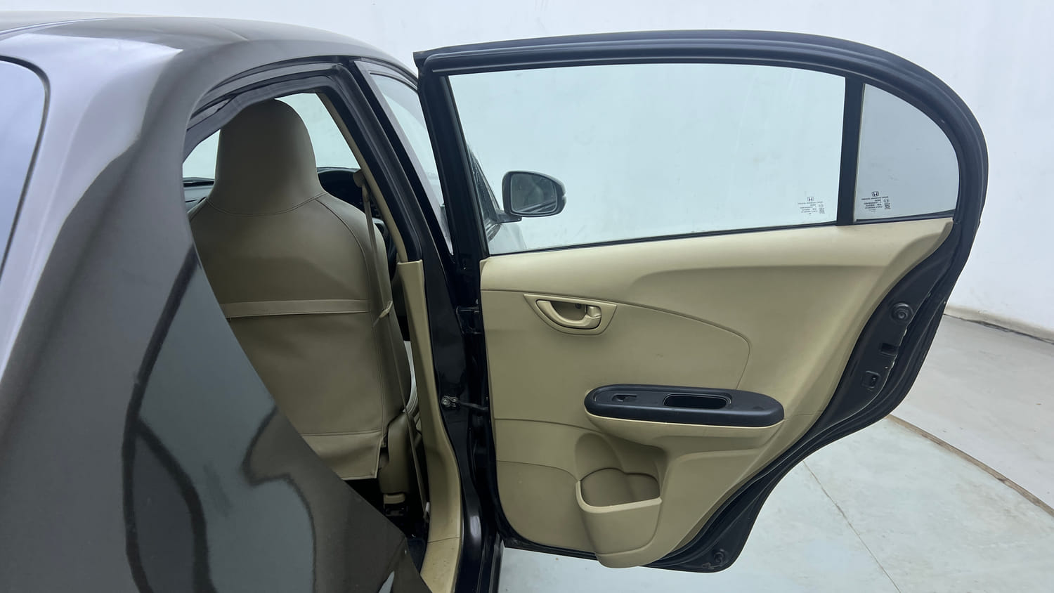Used 2016 Honda Amaze 1.2 S i-VTEC Petrol Manual interior RIGHT REAR DOOR OPEN VIEW