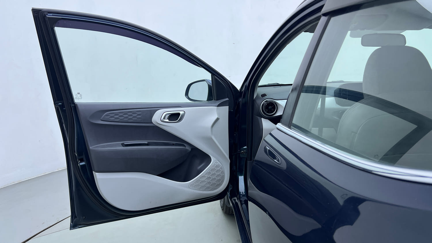 Used 2020 Hyundai Grand i10 Nios Sportz AMT 1.2 Kappa VTVT Petrol Automatic interior LEFT FRONT DOOR OPEN VIEW