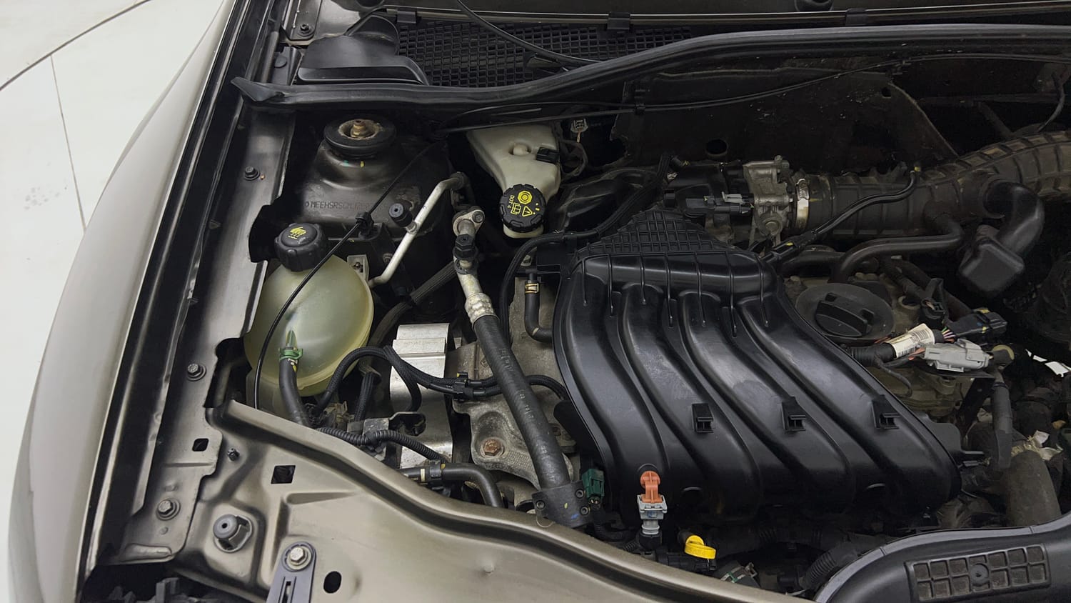 Used 2018 Renault Duster RXS CVT Petrol Automatic engine ENGINE RIGHT SIDE VIEW