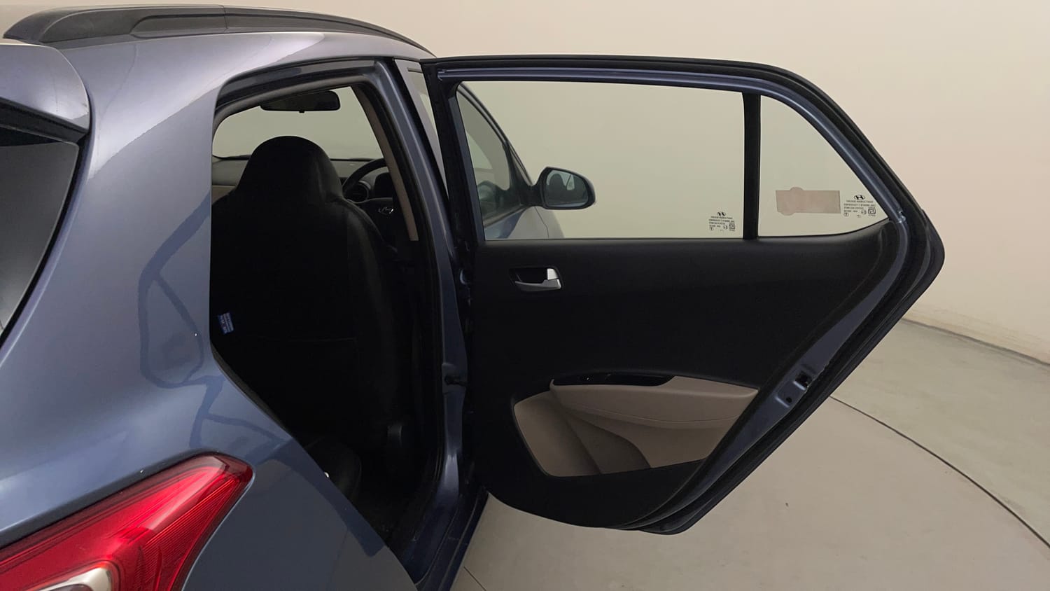Used 2016 Hyundai Grand i10 Asta AT 1.2 Kappa VTVT (O) Petrol Automatic interior RIGHT REAR DOOR OPEN VIEW