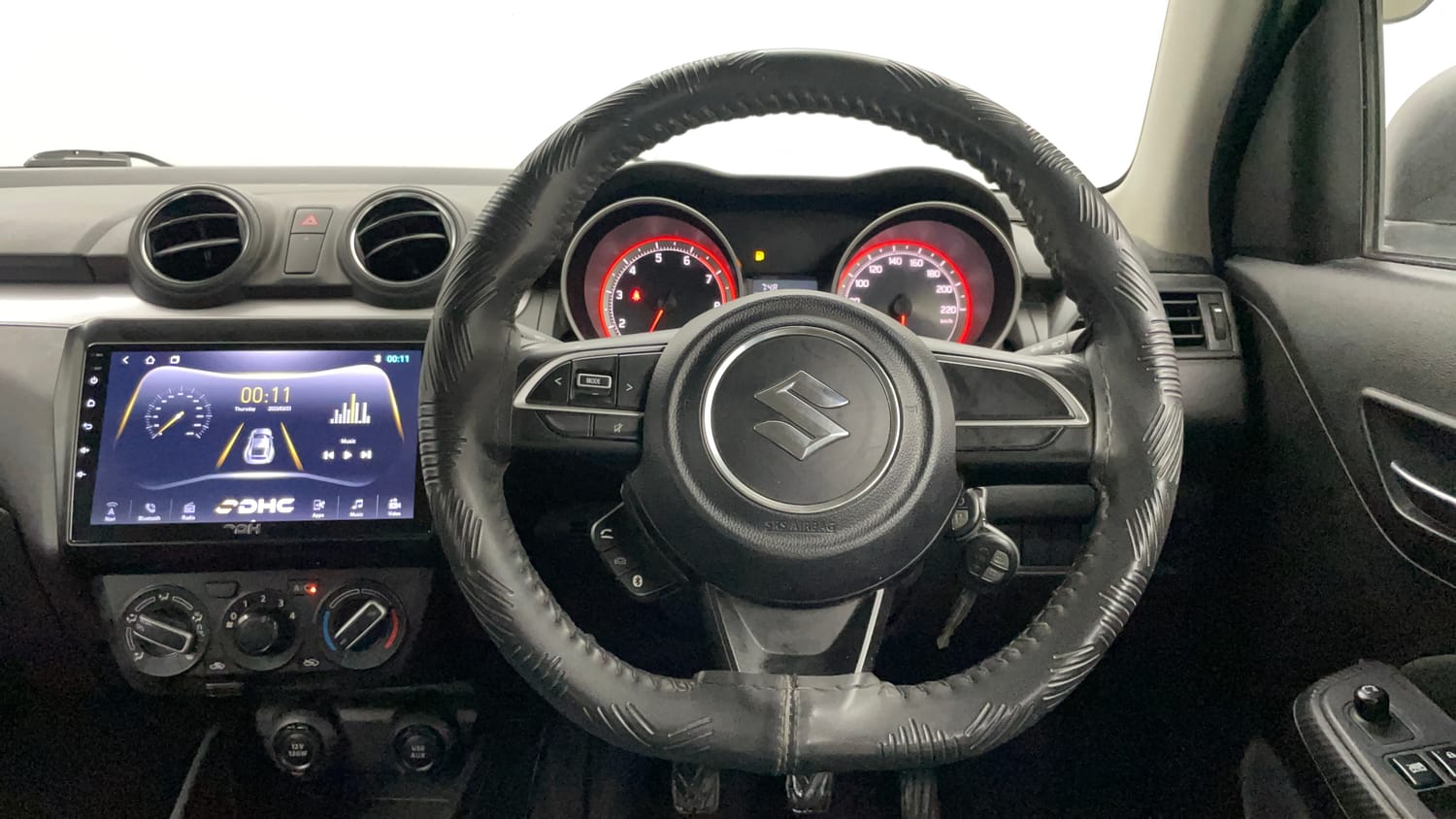 Used 2023 Maruti Suzuki Swift VXi Petrol Manual interior STEERING VIEW