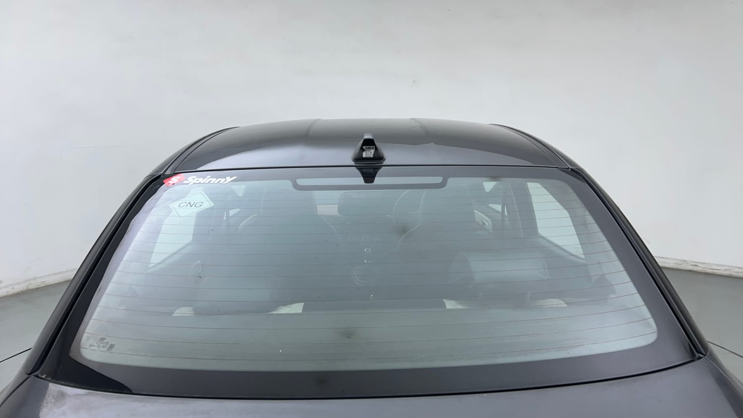 Used 2023 Hyundai Aura SX 1.2 CNG Cng Manual exterior BACK WINDSHIELD VIEW