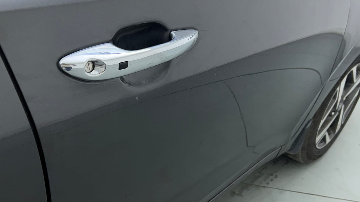 Used 2023 Hyundai Aura SX 1.2 CNG Cng Manual dents MINOR SCRATCH