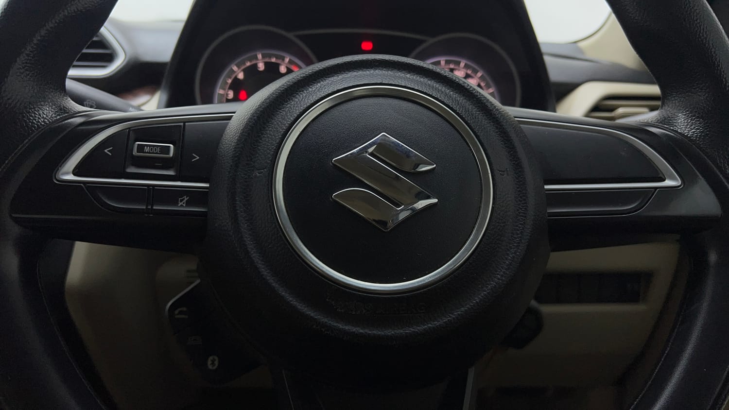 Used 2017 Maruti Suzuki Dzire VXi AMT Petrol Automatic top_features Steering mounted controls