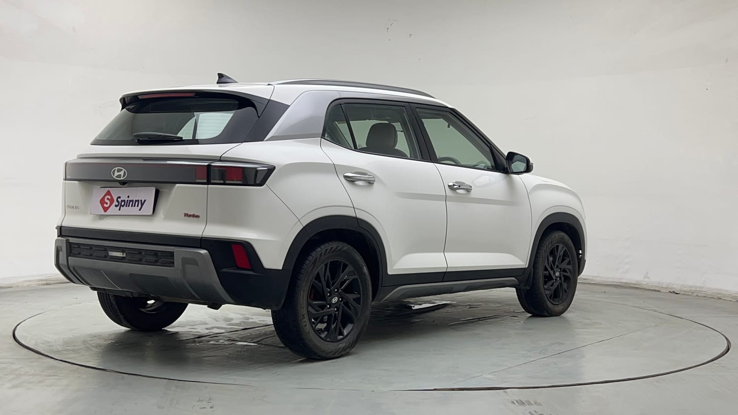 Used 2024 Hyundai Creta 1.5 CRDi Diesel MT DSL S(O) Diesel Manual exterior RIGHT REAR CORNER VIEW