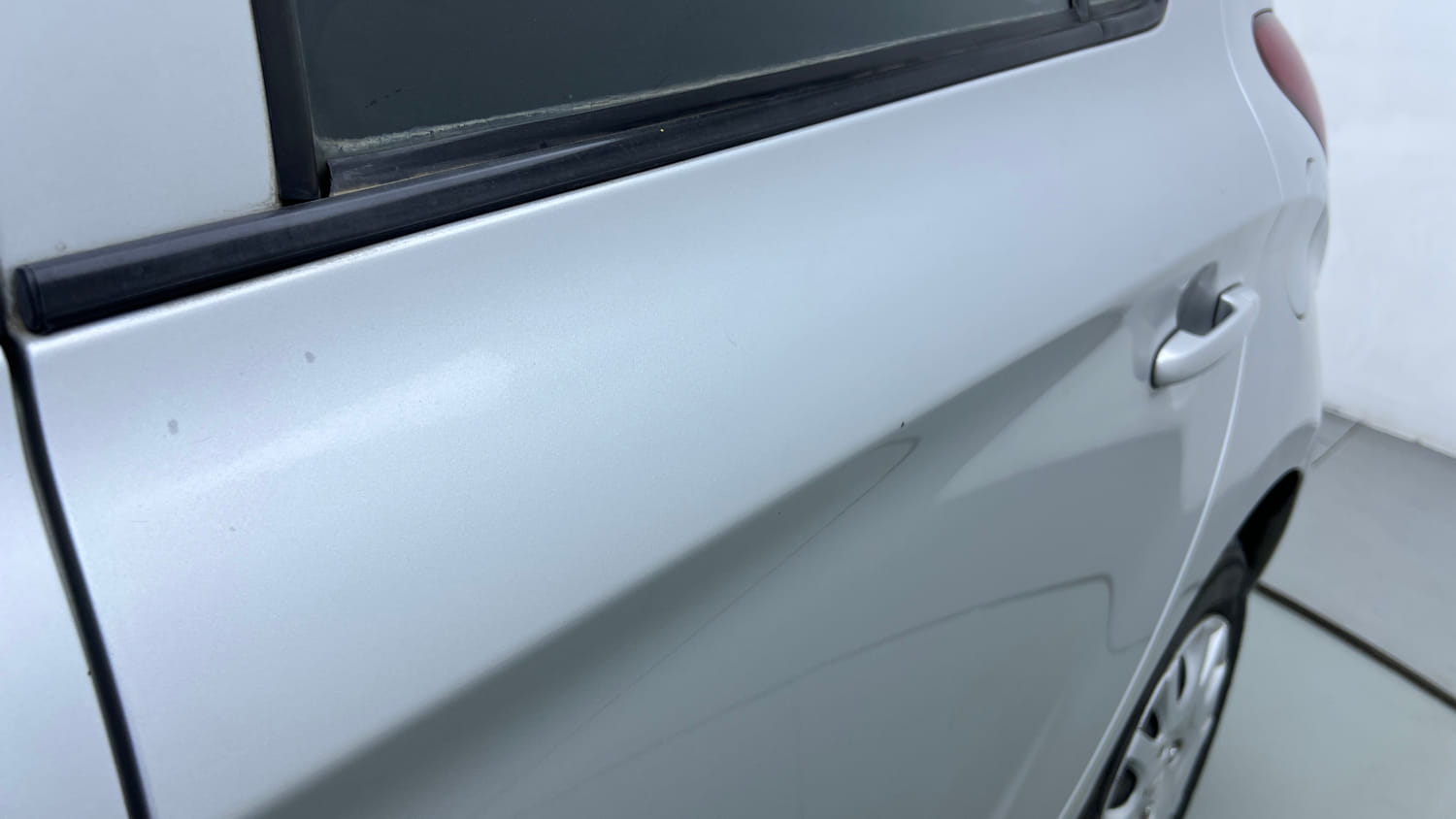 Used 2012 Hyundai i20 Magna 1.2 Petrol Manual dents MINOR SCRATCH