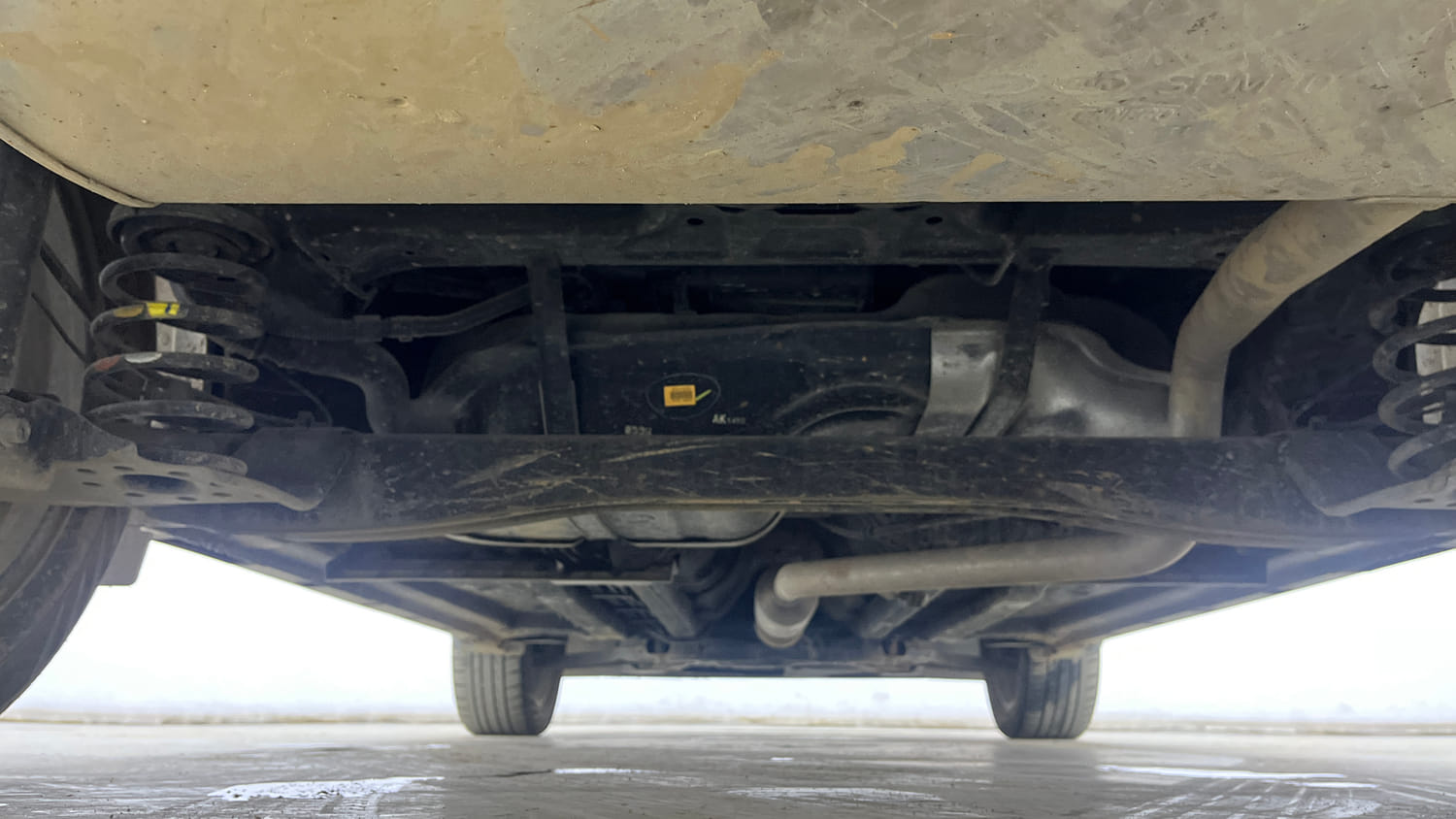 Used 2022 Kia Seltos X Line 1.4 DCT Petrol Automatic extra REAR UNDERBODY VIEW (TAKEN FROM REAR)