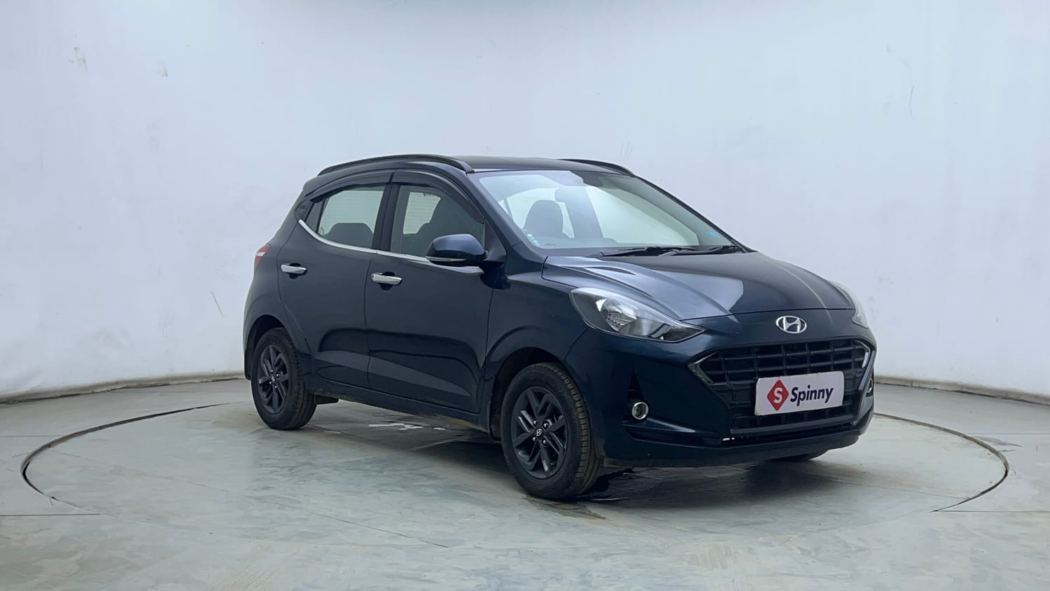 Used 2021 Hyundai Grand i10 Nios Sportz 1.2 Kappa VTVT Petrol Manual exterior RIGHT FRONT CORNER VIEW