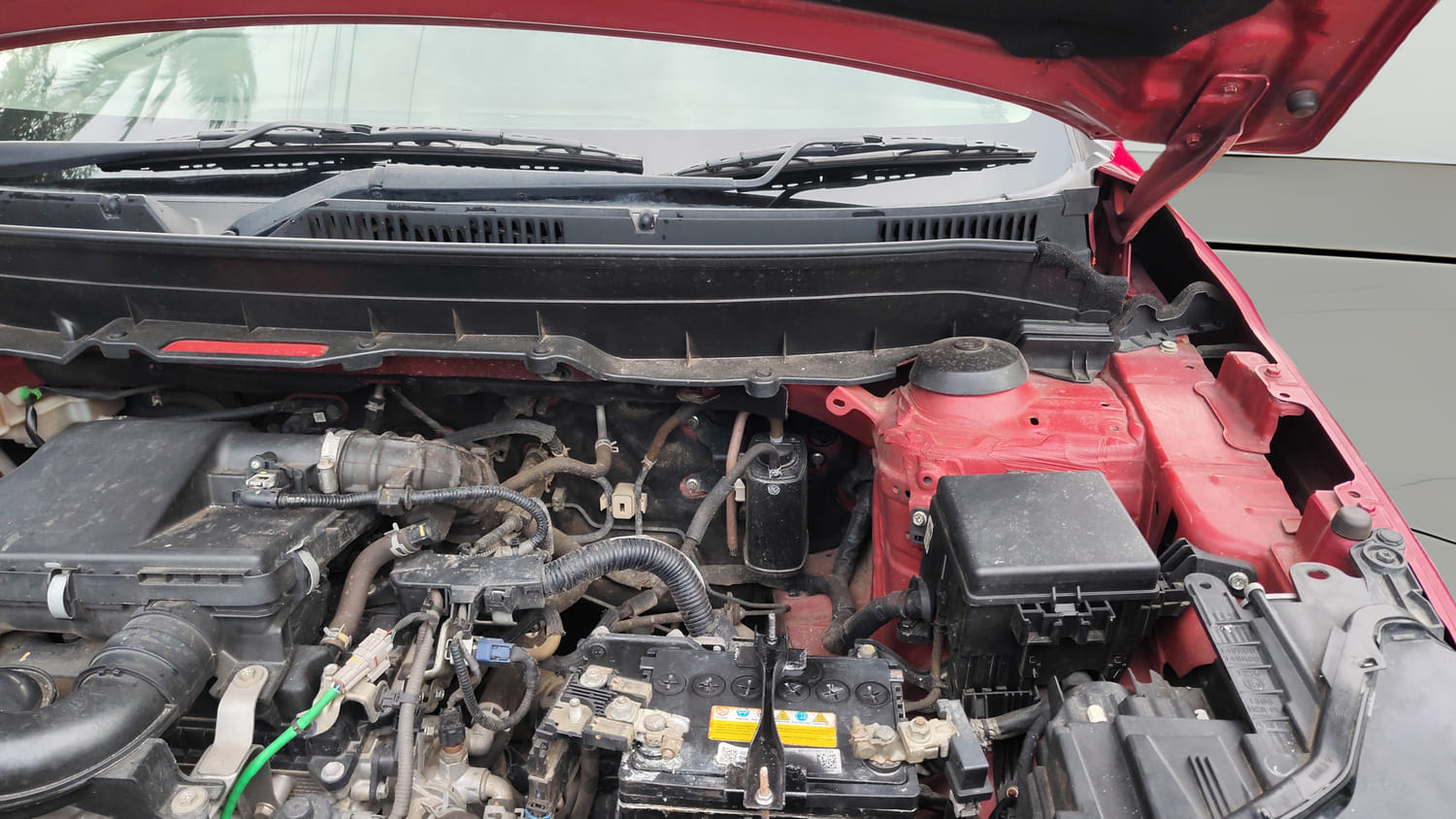 Used 2023 Maruti Suzuki Brezza ZXi Plus Petrol Manual engine ENGINE RIGHT SIDE VIEW