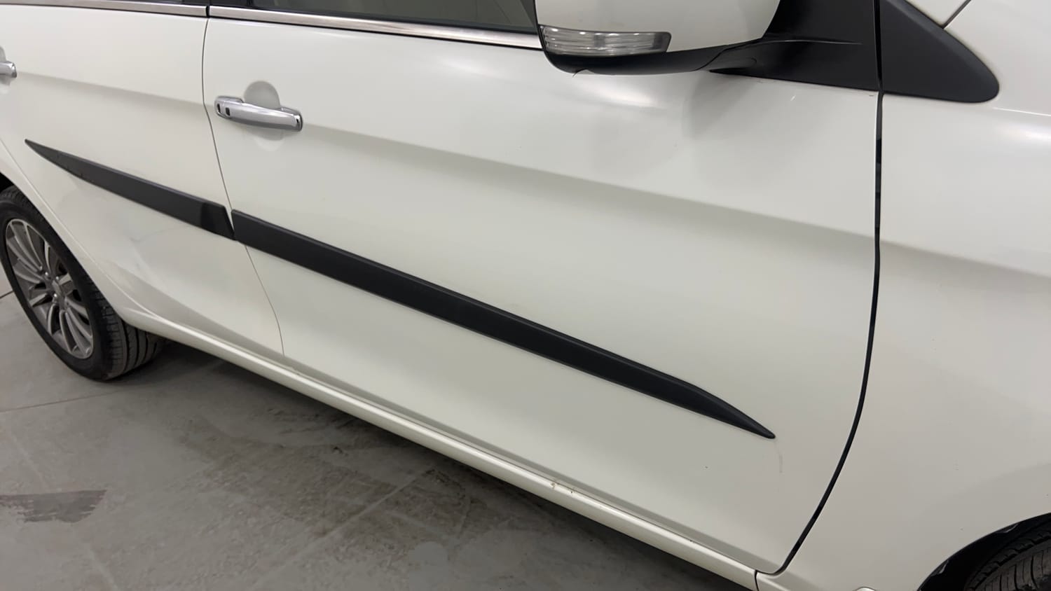 Used 2025 Maruti Suzuki Ciaz Alpha 1.5 AT Petrol Automatic dents MINOR SCRATCH