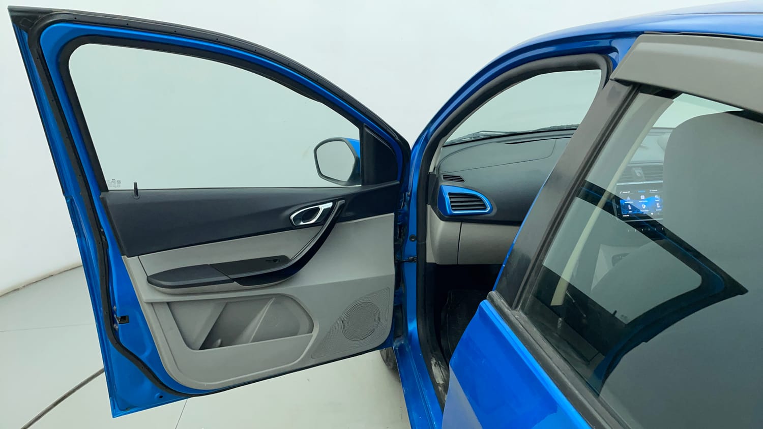 Used 2019 Tata Tiago Revotron XZA Plus Petrol Automatic interior LEFT FRONT DOOR OPEN VIEW
