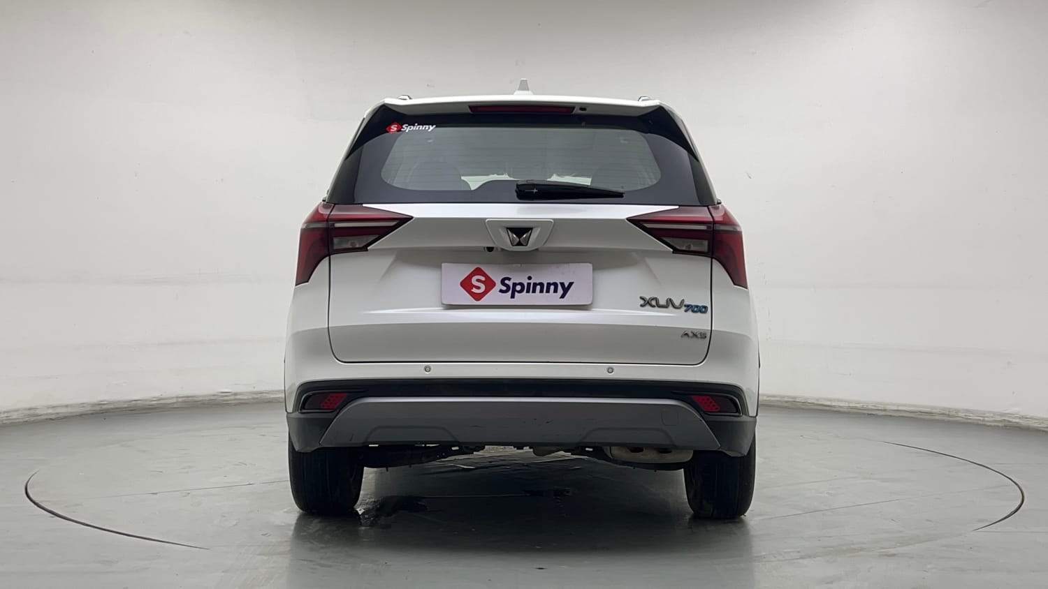 Used 2022 Mahindra XUV700 AX 5 Petrol AT 5 STR Petrol Automatic exterior BACK VIEW