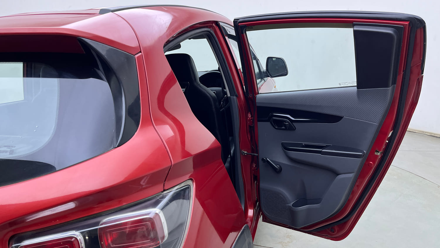 Used 2018 Mahindra KUV100 NXT K2 6 STR Petrol Manual interior RIGHT REAR DOOR OPEN VIEW