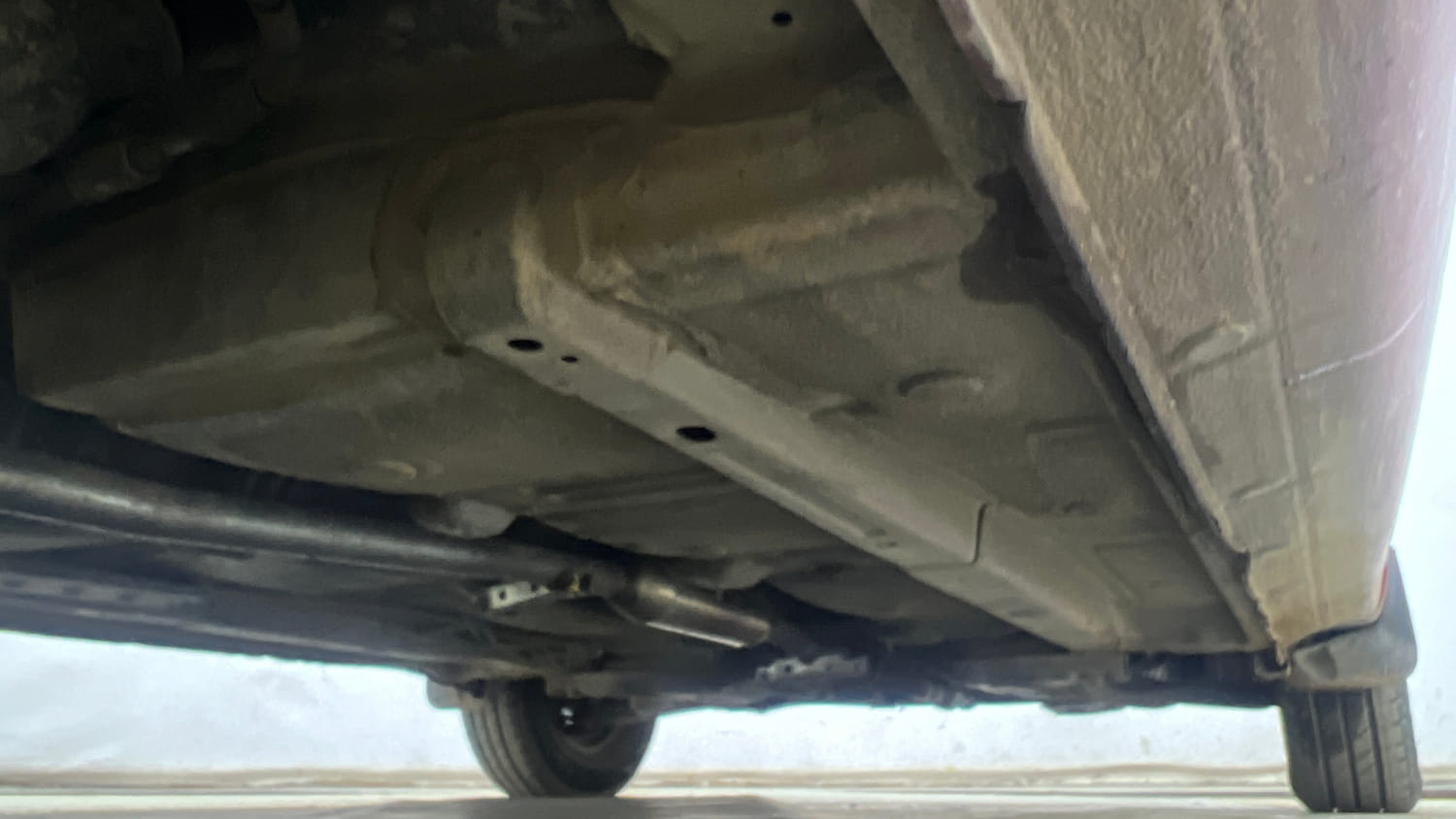 Used 2012 Hyundai i10 Era 1.1 iRDE2 Petrol Manual extra REAR RIGHT UNDERBODY VIEW