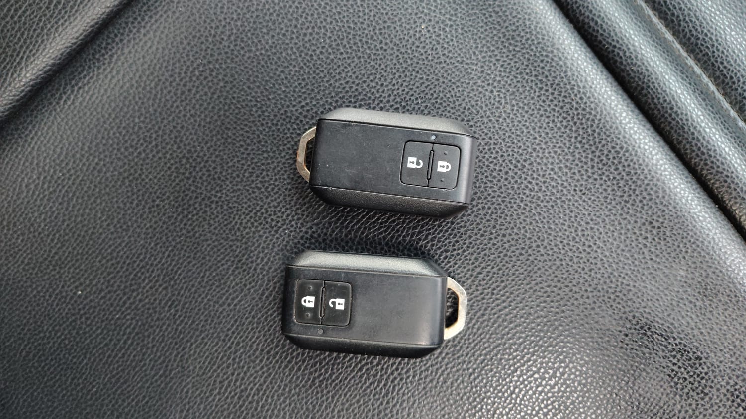 Used 2023 Maruti Suzuki Brezza ZXi Plus Petrol Manual extra CAR KEY VIEW