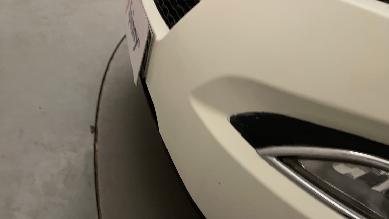 Used 2018 Mahindra XUV500 W10 Diesel Manual dents MINOR SCRATCH