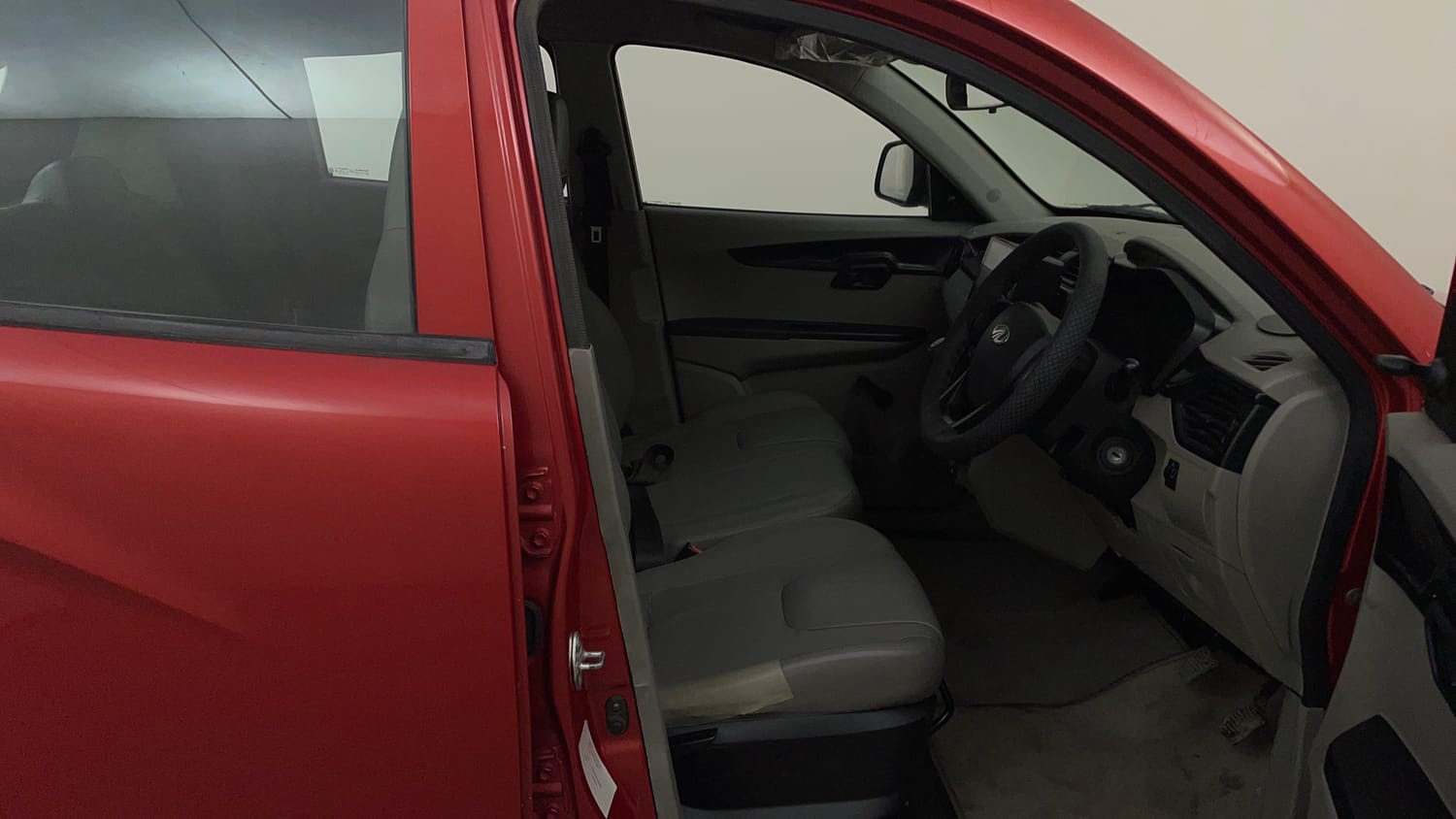 Used 2016 Mahindra KUV100 K2 Plus 6 STR Petrol Manual interior RIGHT SIDE FRONT DOOR CABIN VIEW