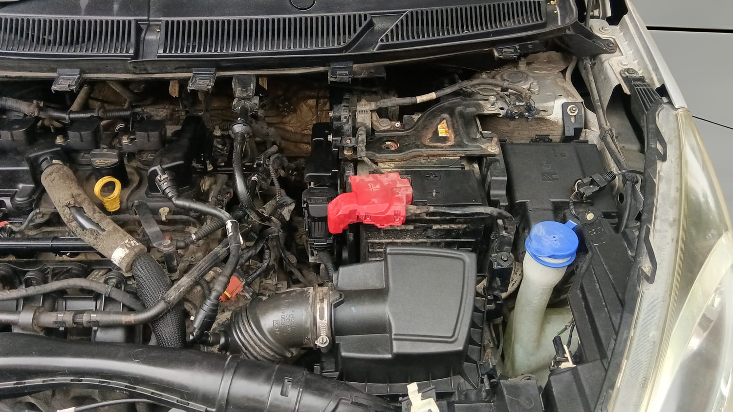 Used 2018 Ford Freestyle Titanium 1.2 Ti-VCT Petrol Manual engine ENGINE LEFT SIDE VIEW