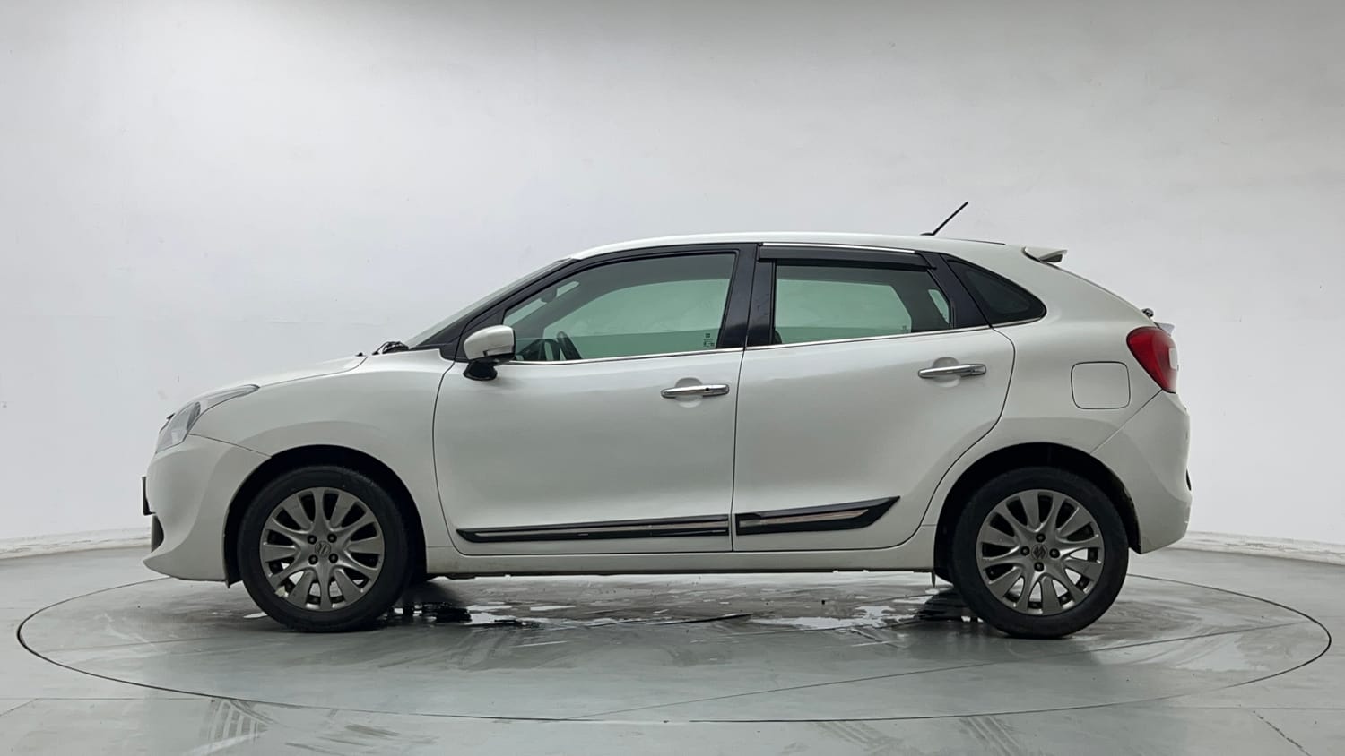 Used 2016 Maruti Suzuki Baleno Zeta 1.2 AT Petrol Automatic exterior LEFT SIDE VIEW