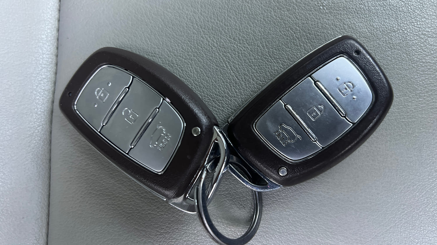 Used 2018 Hyundai Creta SX Plus 1.6 AT Petrol Petrol Automatic extra CAR KEY VIEW