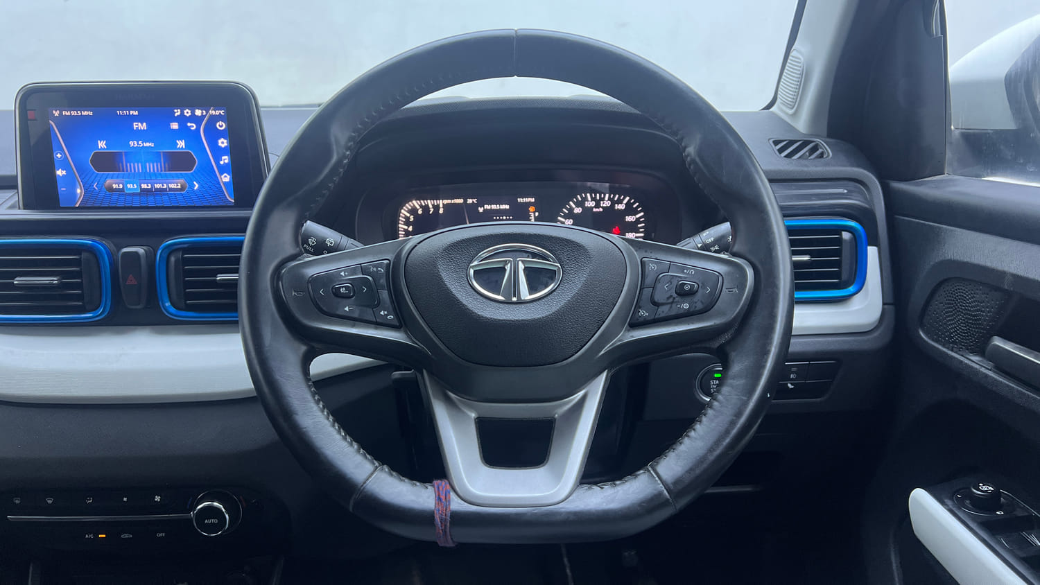 Used 2022 Tata Punch Creative Dual Tone AMT Petrol Automatic interior STEERING VIEW