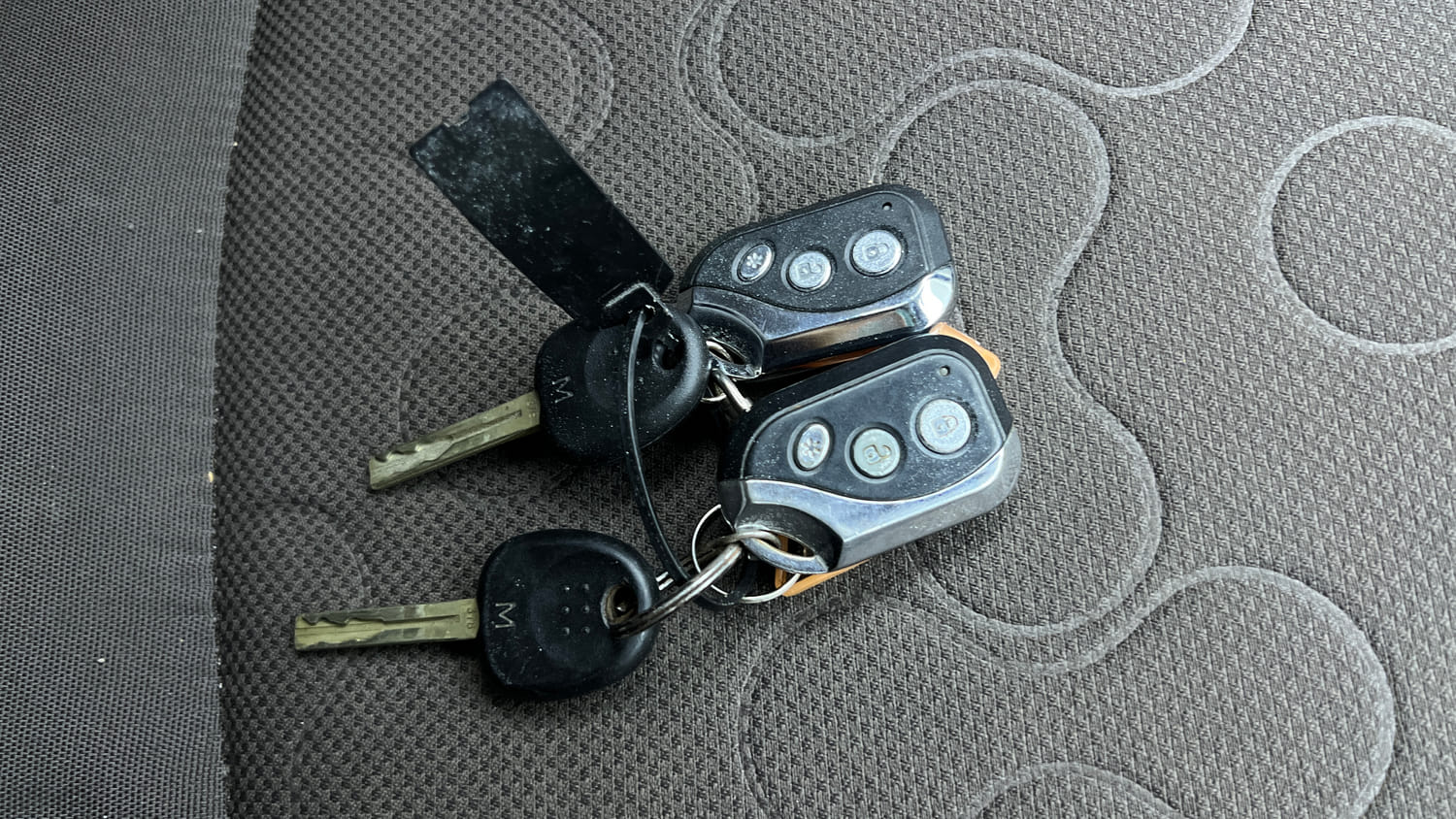 Used 2012 Hyundai i20 Magna 1.2 Petrol Manual extra CAR KEY VIEW