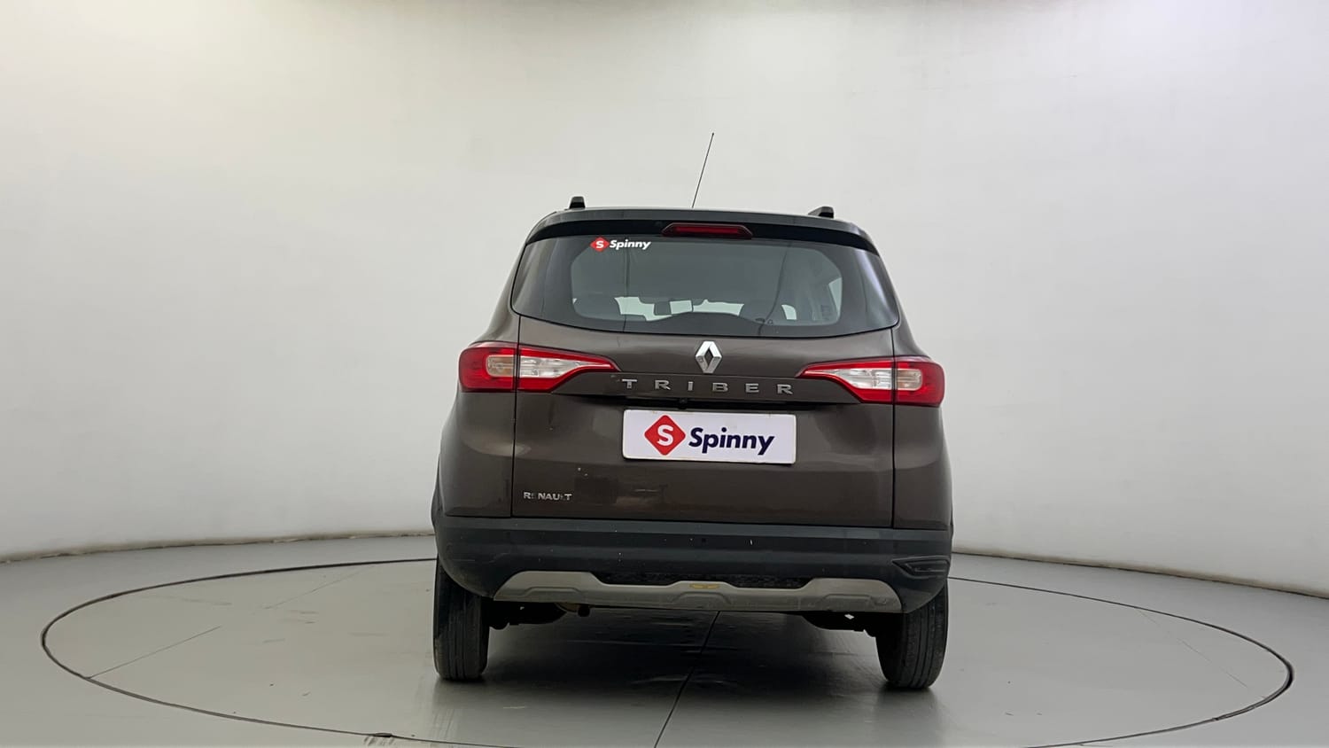 Used 2022 Renault Triber Limited Edition Petrol Manual exterior BACK VIEW