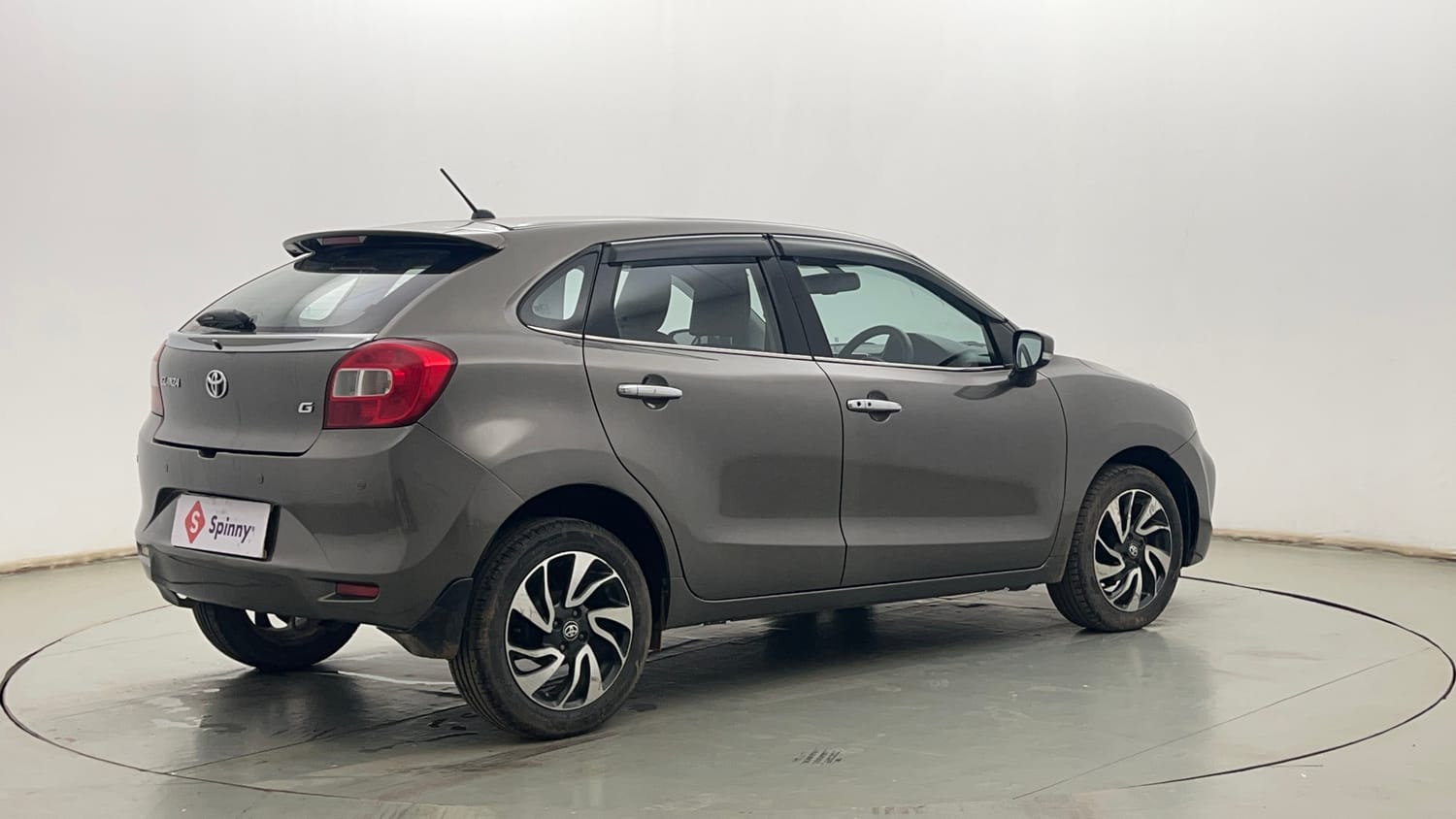 Used 2020 Toyota Glanza G CVT Petrol Automatic exterior RIGHT REAR CORNER VIEW