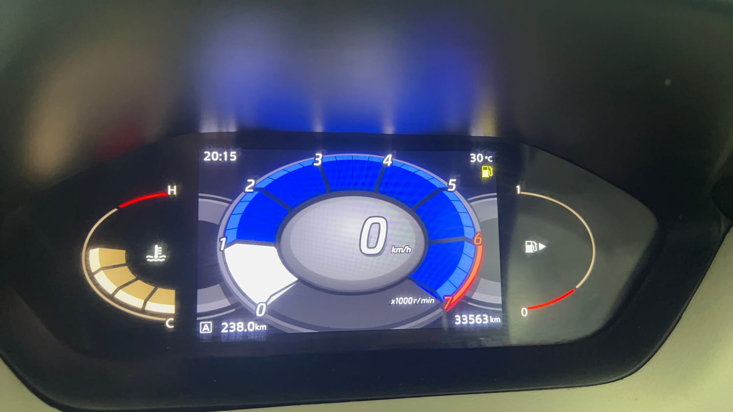Used 2022 Nissan Magnite XV Petrol Manual interior CLUSTERMETER VIEW