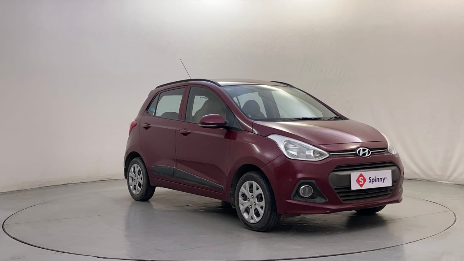 Used 2015 Hyundai Grand i10 Sportz 1.2 Kappa VTVT Petrol Manual exterior RIGHT FRONT CORNER VIEW