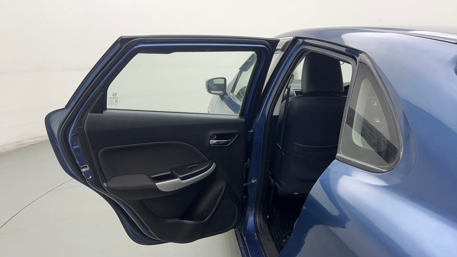 Used 2017 Maruti Suzuki Baleno Delta 1.2 Petrol Manual interior LEFT REAR DOOR OPEN VIEW