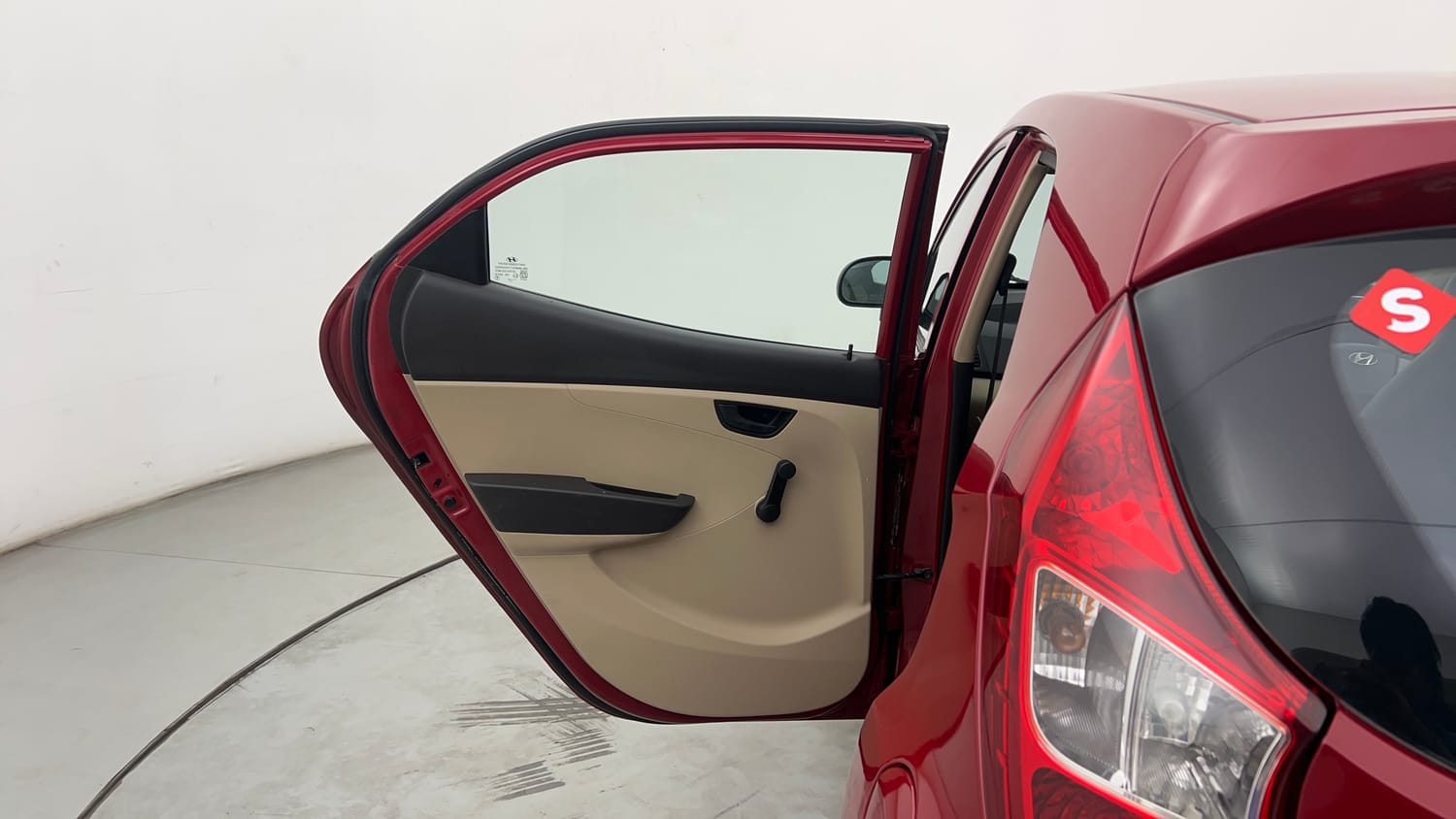 Used 2016 Hyundai Eon Era + AirBag Petrol Manual interior LEFT REAR DOOR OPEN VIEW
