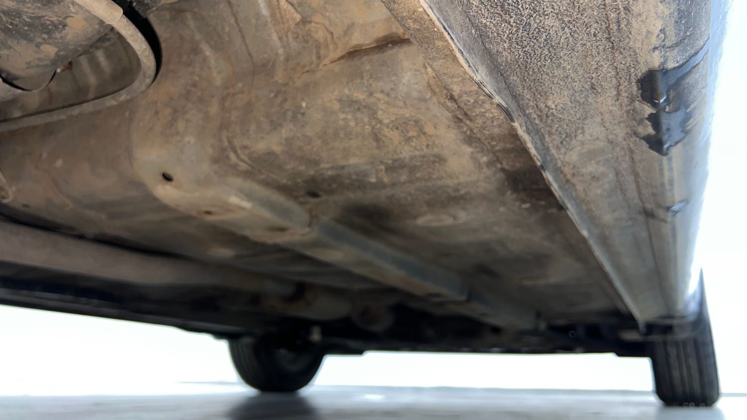 Used 2020 Hyundai Grand i10 Nios Sportz AMT 1.2 Kappa VTVT Petrol Automatic extra REAR RIGHT UNDERBODY VIEW