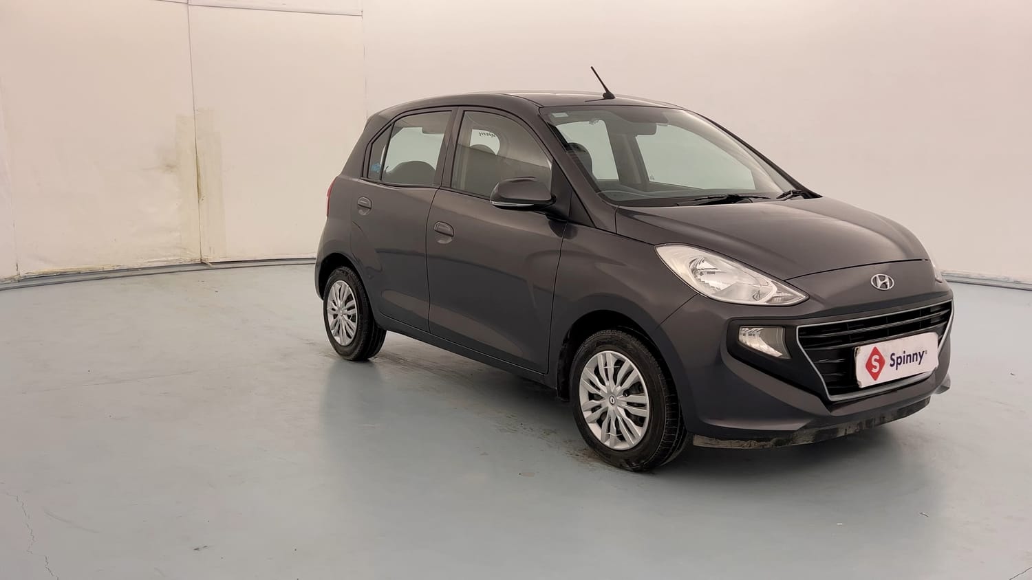 Used 2020 Hyundai Santro Sportz Petrol Manual exterior RIGHT FRONT CORNER VIEW