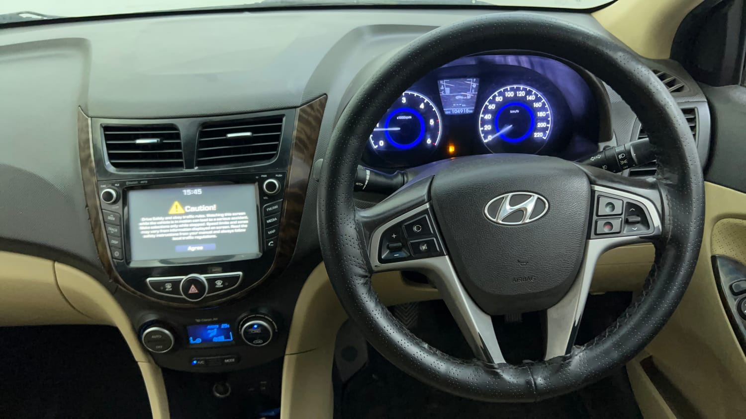 Used 2017 Hyundai Verna 1.6 CRDI SX (O) Diesel Manual interior STEERING VIEW