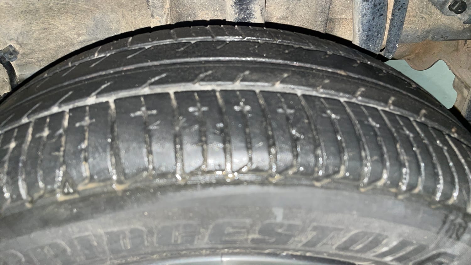 Used 2023 Tata Tiago XZ Plus Petrol Manual tyres LEFT REAR TYRE TREAD VIEW