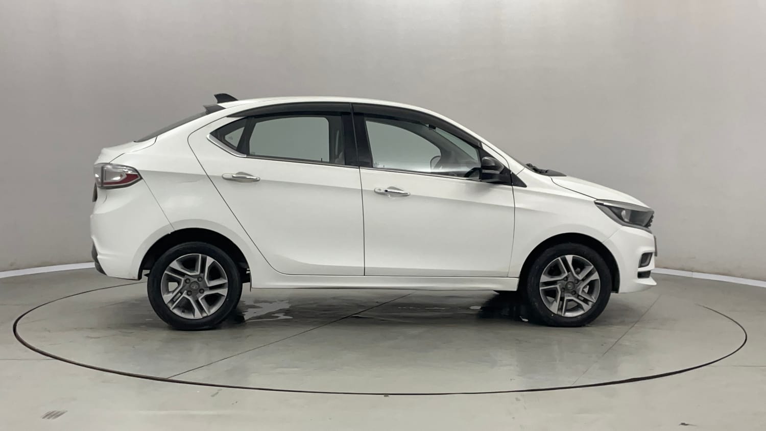 Used 2022 Tata Tigor XZA Plus Petrol Automatic exterior RIGHT SIDE VIEW