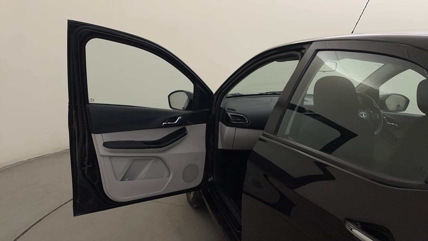 Used 2023 Tata Tiago XZ Plus Petrol Manual interior LEFT FRONT DOOR OPEN VIEW