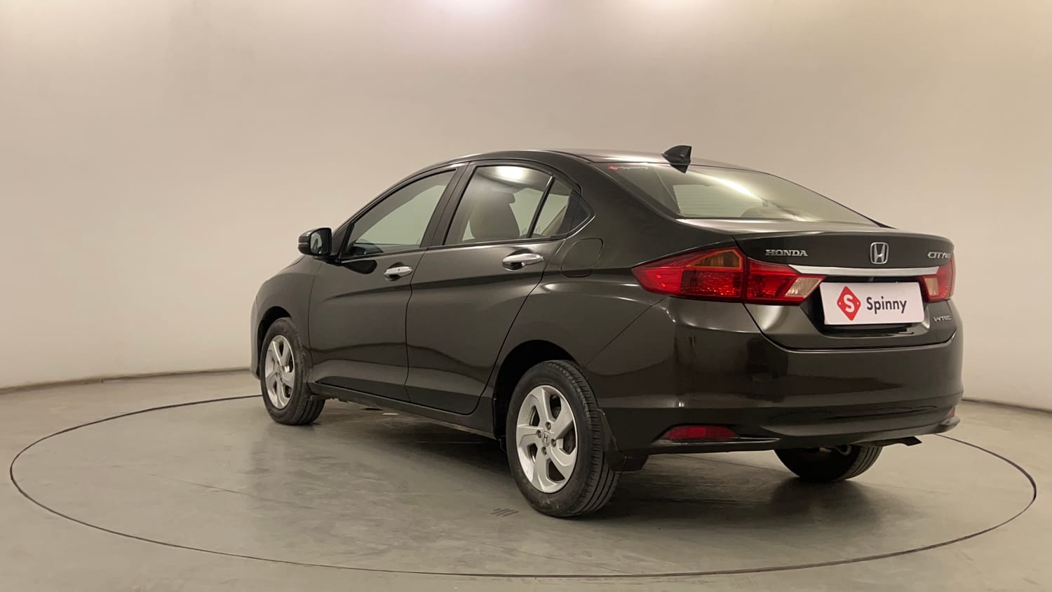 Used 2016 Honda City VX CVT Petrol Automatic exterior LEFT REAR CORNER VIEW