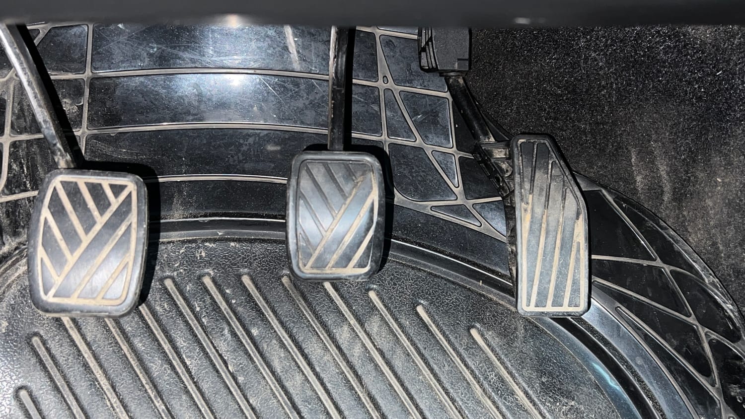 Used 2017 Maruti Suzuki Baleno Delta 1.2 Petrol Manual interior PEDALS VIEW
