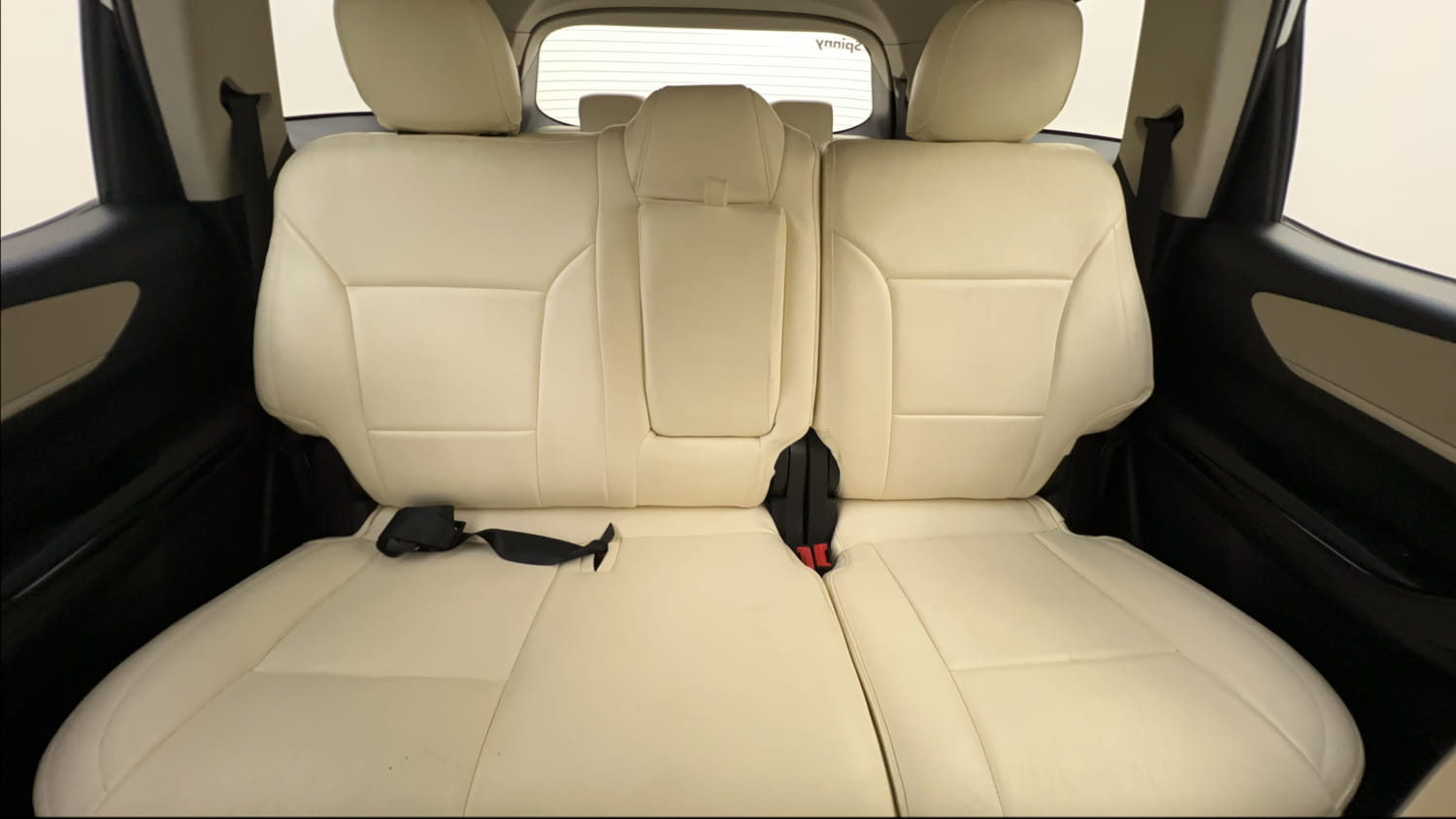 Used 2023 Mahindra XUV700 AX 5 Diesel AT 7 STR Diesel Automatic interior REAR SEAT CONDITION VIEW