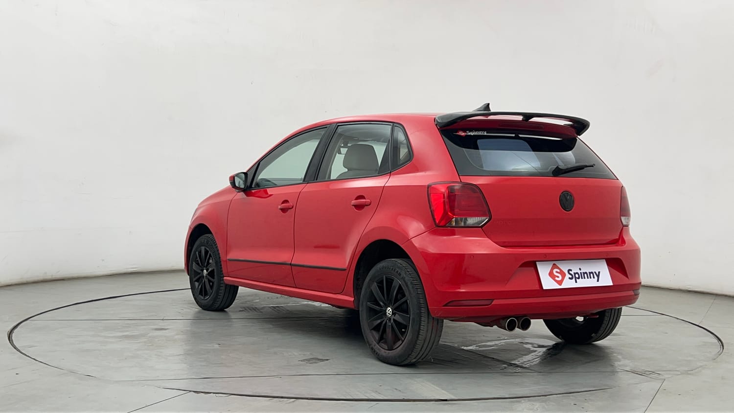 Used 2015 Volkswagen Polo Highline1.2L (P) Petrol Manual exterior LEFT REAR CORNER VIEW